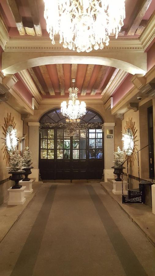 Hostal Central Palace Madrid Exterior foto