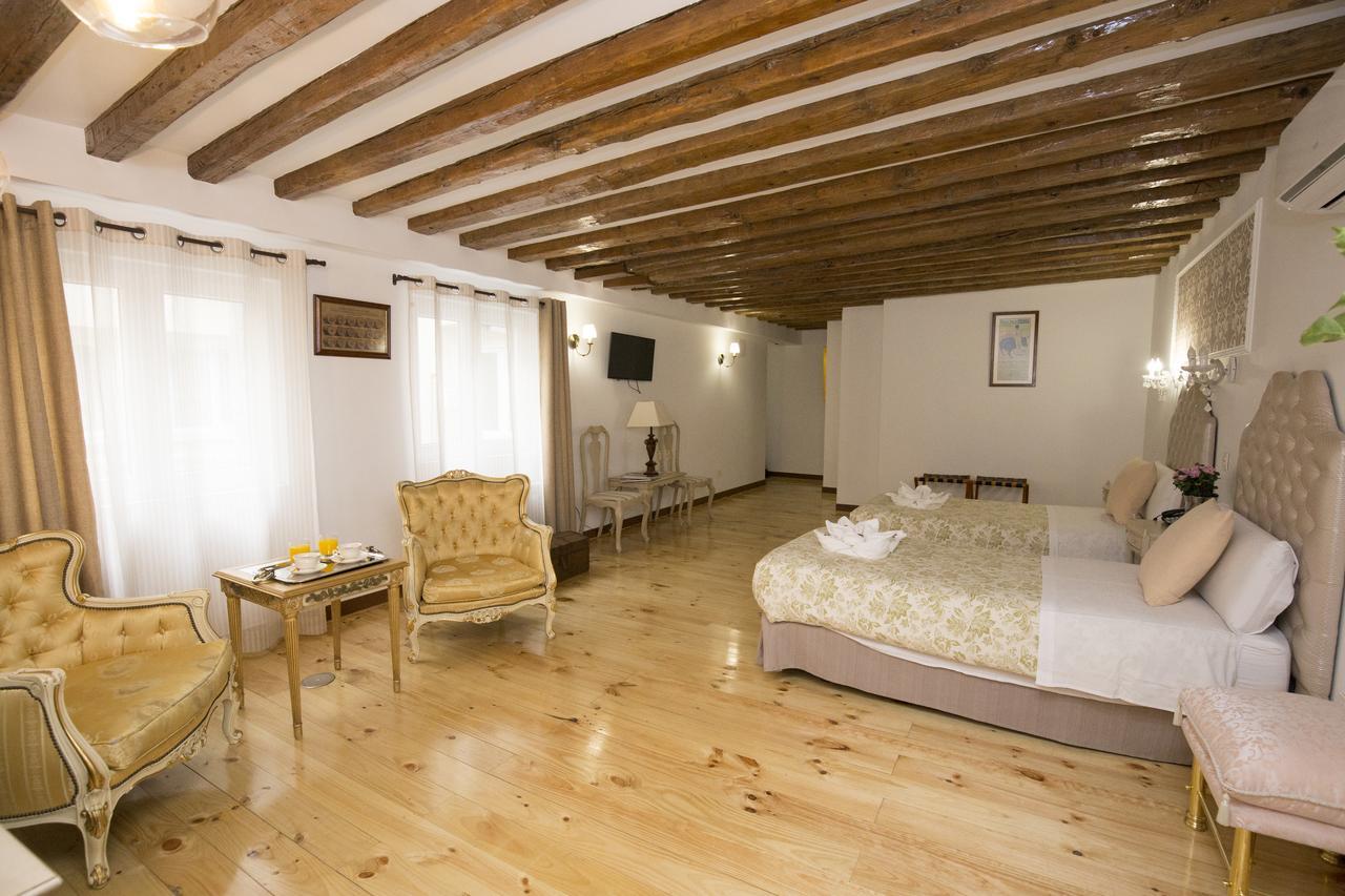 Hostal Central Palace Madrid Exterior foto