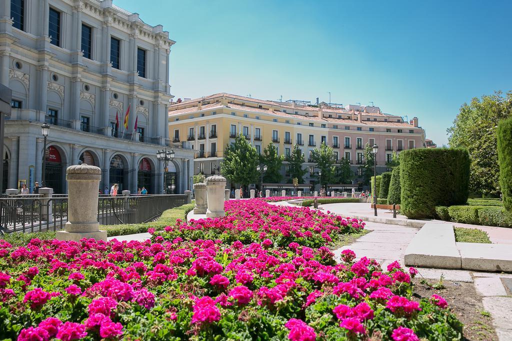 Hostal Central Palace Madrid Exterior foto